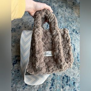 Hand made plush purse | The tote bag inspired | crossbody handbag |crochet purse